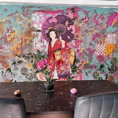 Bed and Breakfast Art